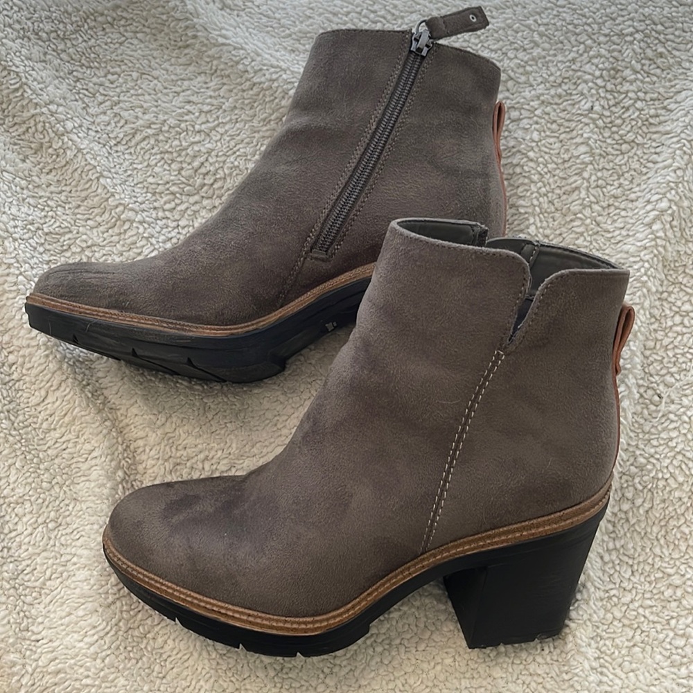 Grey Dr Scholls platform ankle Booties